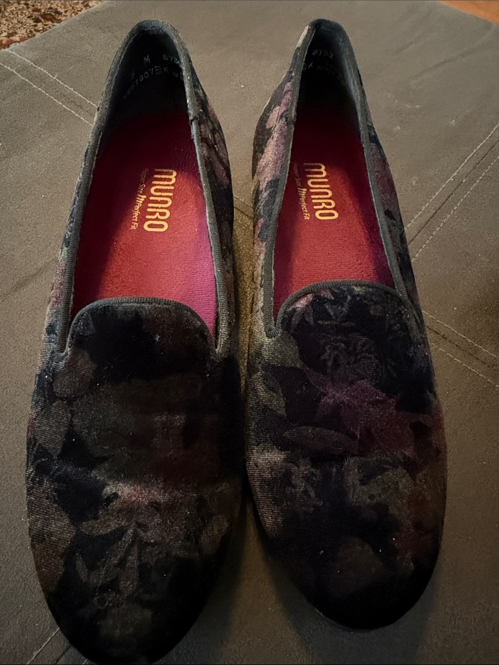 Munro Women's Velvet Floral Loafers in Black and Purple Accents